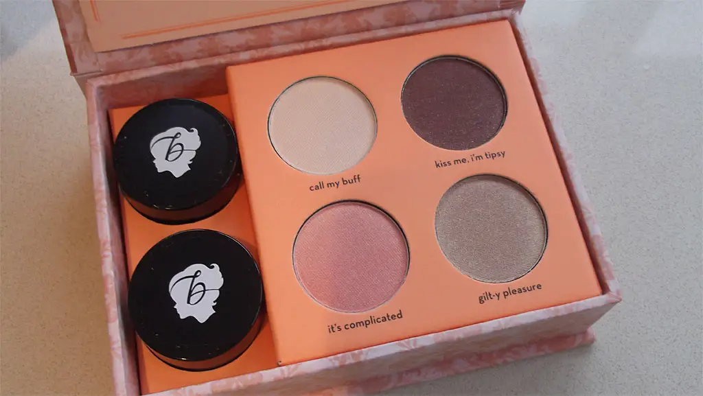Benefit World Famous Neutrals Kit 1