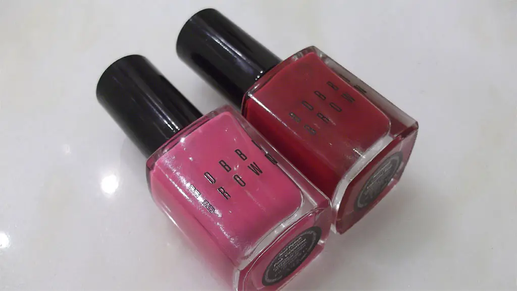 Nail Polish in Pink Valentine and Valentine Red
