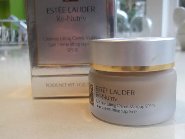 Estee lauder Re-Nutriv Lifting Foundation