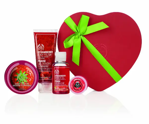STRAWBERRY GIFT HEART TIN