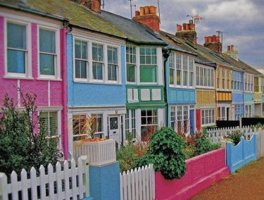 colorful-cottages-England