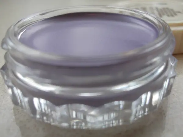 Benefit Creaseless Cream Shadow in Always A Bridesmaid