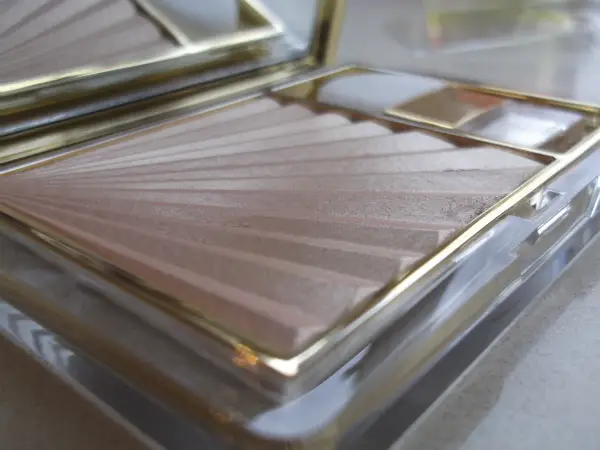 Estee Lauder Bronze Goddess 2103 Pure Color Illuminating Powder Gelee in Heat Wave