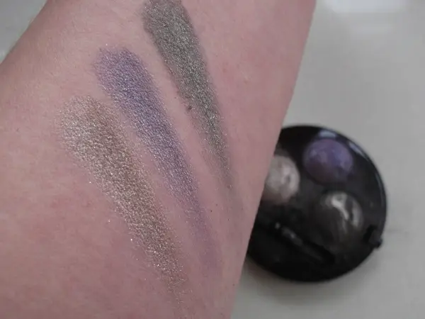 MUA Merged Trio Eyeshadow in Theatrics swatch
