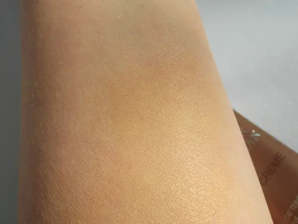 Dior Summer BB Swatch 2