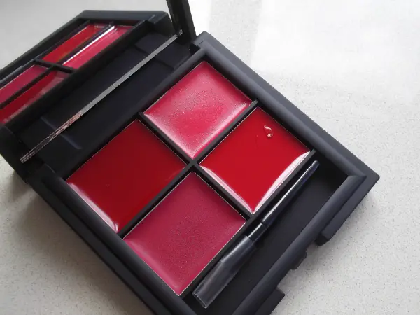 Sleek Lip4 Tease