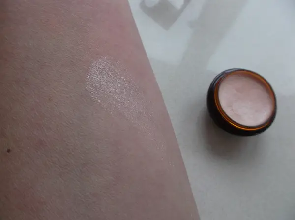 Body Shop Honey Bronze Shimmer Lip Balm