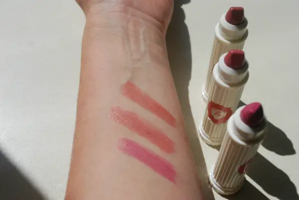 Benefit Hydra Smooth Medium Finish