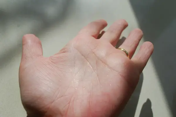 Glitter Hands