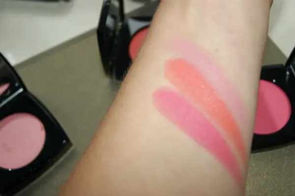 Chanel Creme Blush Swatch