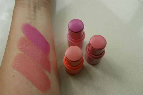One Direction What Makes You Beautiful Cheek Tint Swatch
