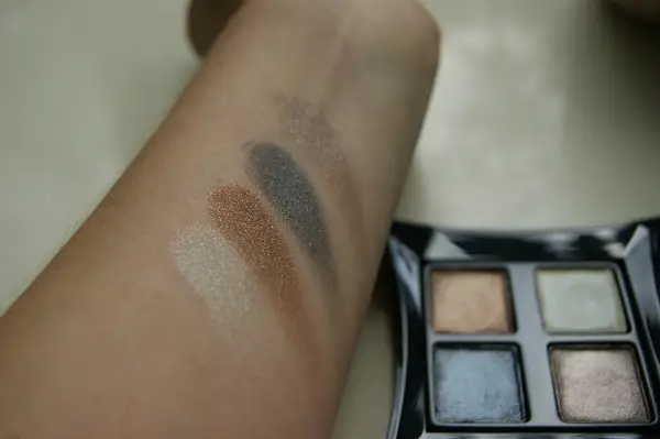 Illamasqua New Reflection Swatch
