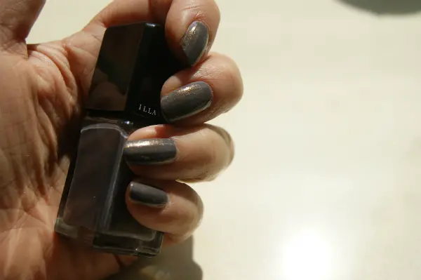 Illamasqua Sacred Hour Nail Varnish Facet
