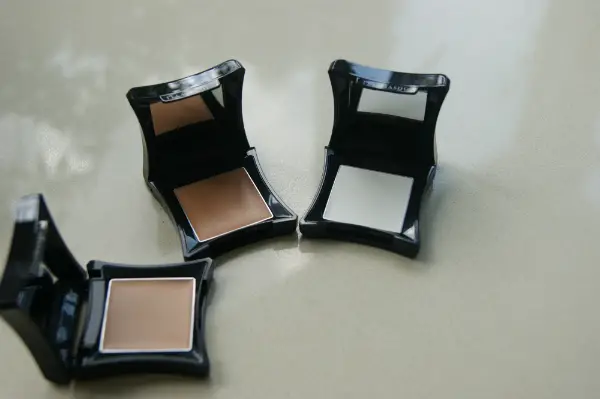Illamasqua Skin Base Lift