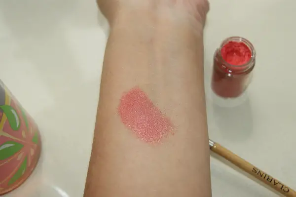 MAC PIgment Swatch