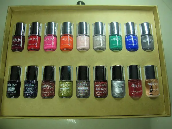 Nails Inc Message In A Manicure