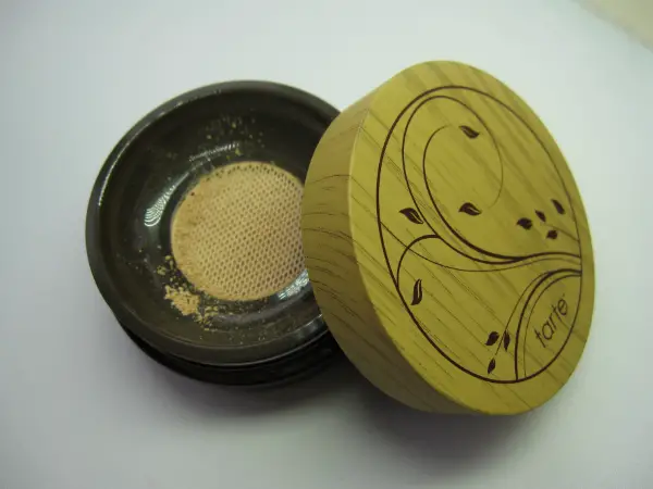 Tarte Amazonian Clay Foundation