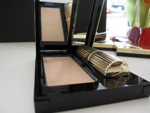 Joan Collins Timeless Beauty Compact