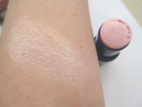 Elizabeth Arden Highlight Swatch