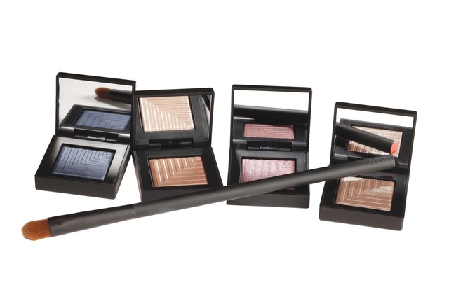 NARS Dual Intensity Shadows