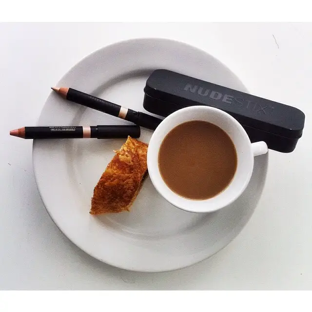 Nudestix